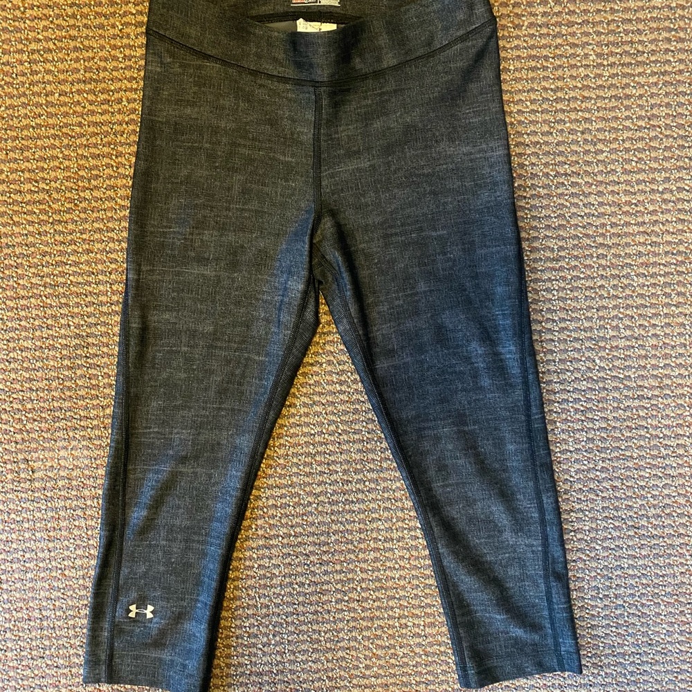 Under armour cropped leggings